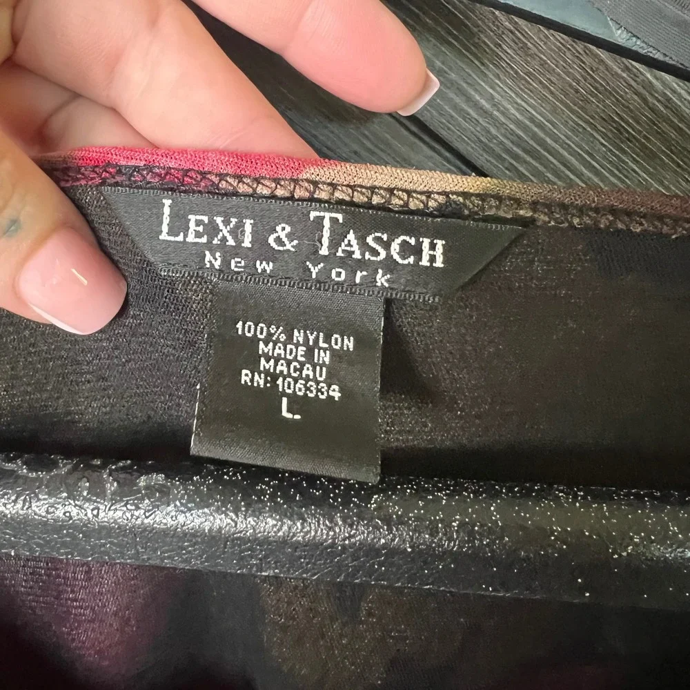 Lexi & Tasch Women Floral Micro Mesh Keyhole Top Large Pink Black Y2K Fairycore